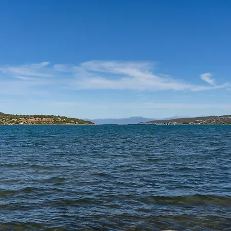 Charming 2-Bedroom Apartment Close To Amenities * Porto Heli